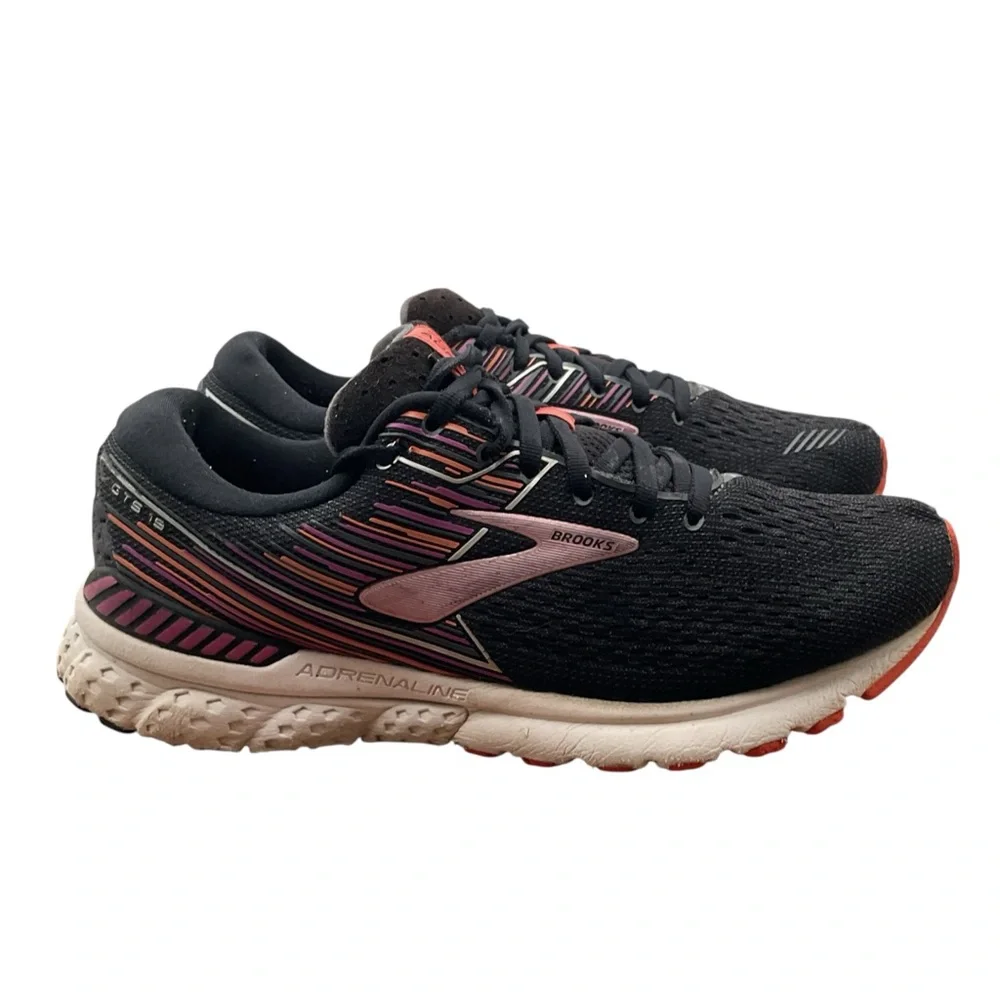 Brooks Adrenaline 19 Women's Black and Red Athletic Shoes‎ size 9